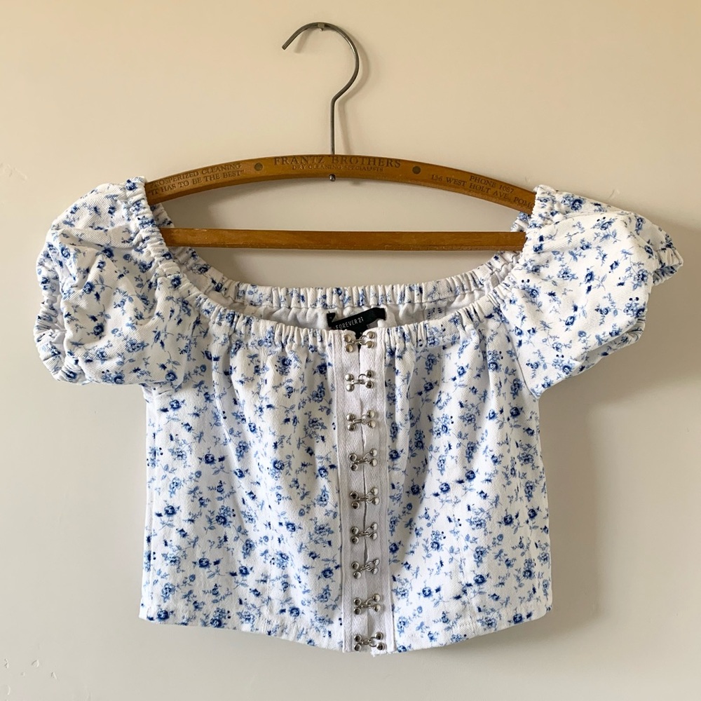 💘 F21 | Puff Sleeve Crop Top